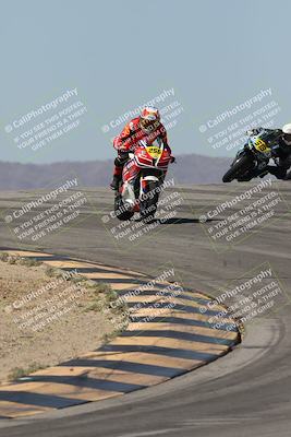 media/Oct-04-2025-CVMA (Sat) [[408bcdd6e4]]/Race 5-Amateur Formula Middleweight/